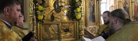 Никольский храм Солнечногорска отметил престольный праздник торжественным богослужением
